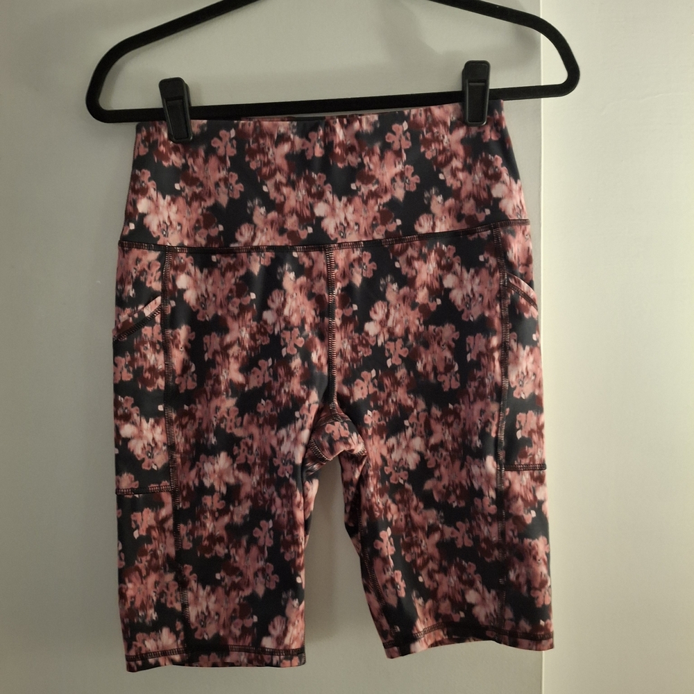 Brisos Floral Pink Women's Athletic Legging Shorts
